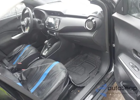 2019 Nissan Kicks Sv z USA, uszkodzony, nr VIN 3N1CP5CU2KL536039